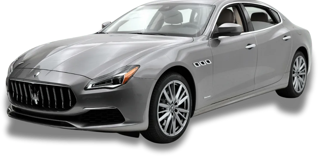 Maserati Quattroporte GranLusso grigia, vista di tre quarti davanti